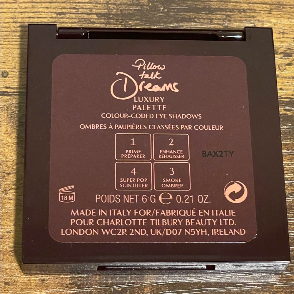Charlotte Tilbury Pillow Talk Dreams Luxury Eye Shadow Palette - Picture 4 of 4
